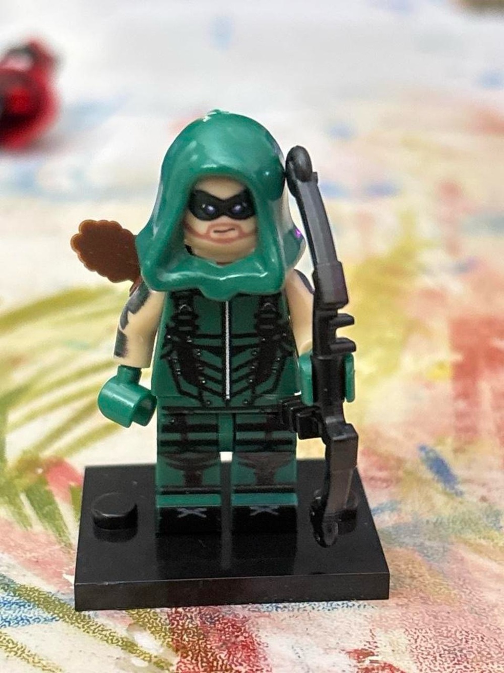 Cw season 4 Green Arrow figure with Bow
